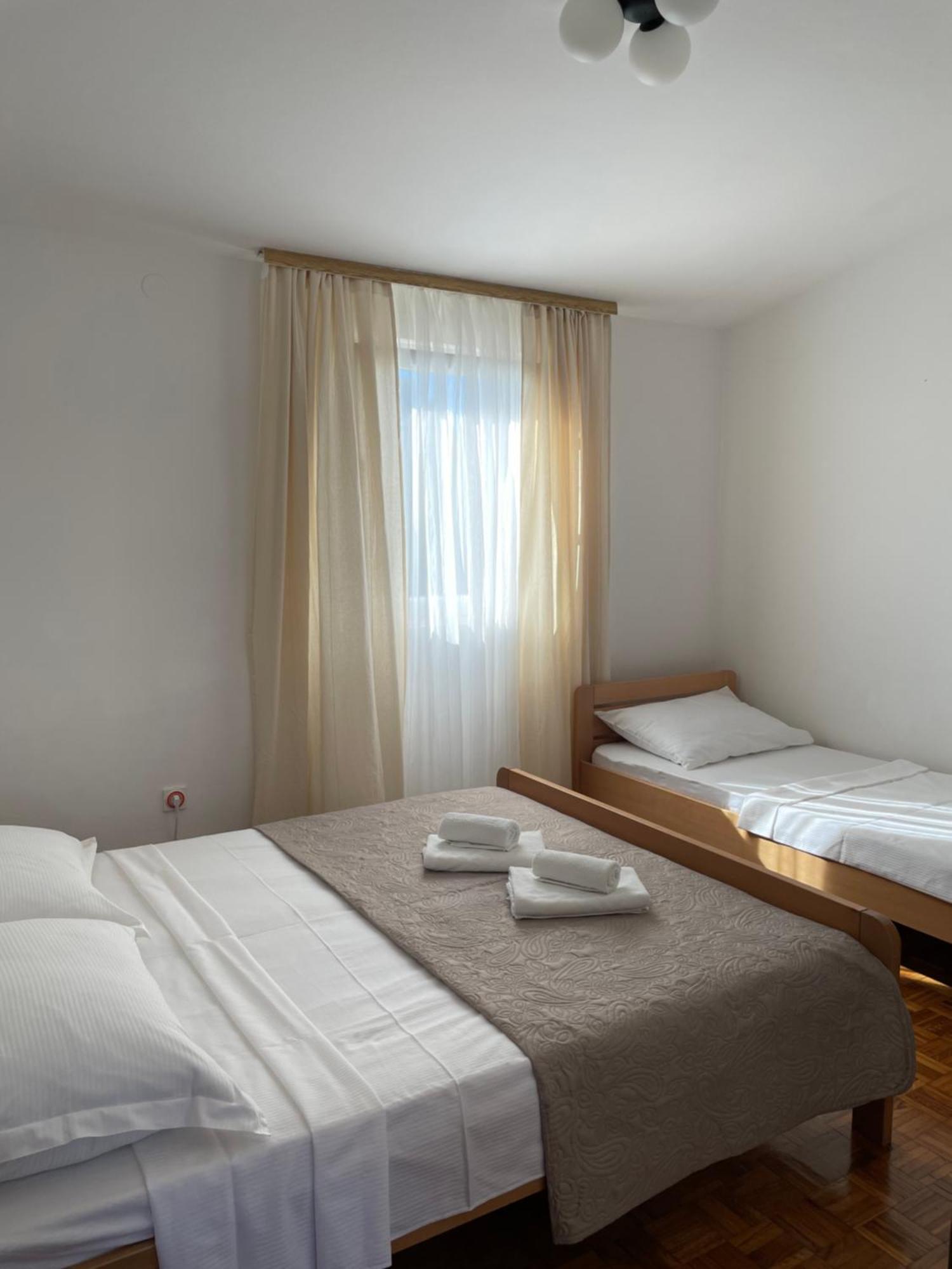 House Susec Apartment Повляна Екстериор снимка